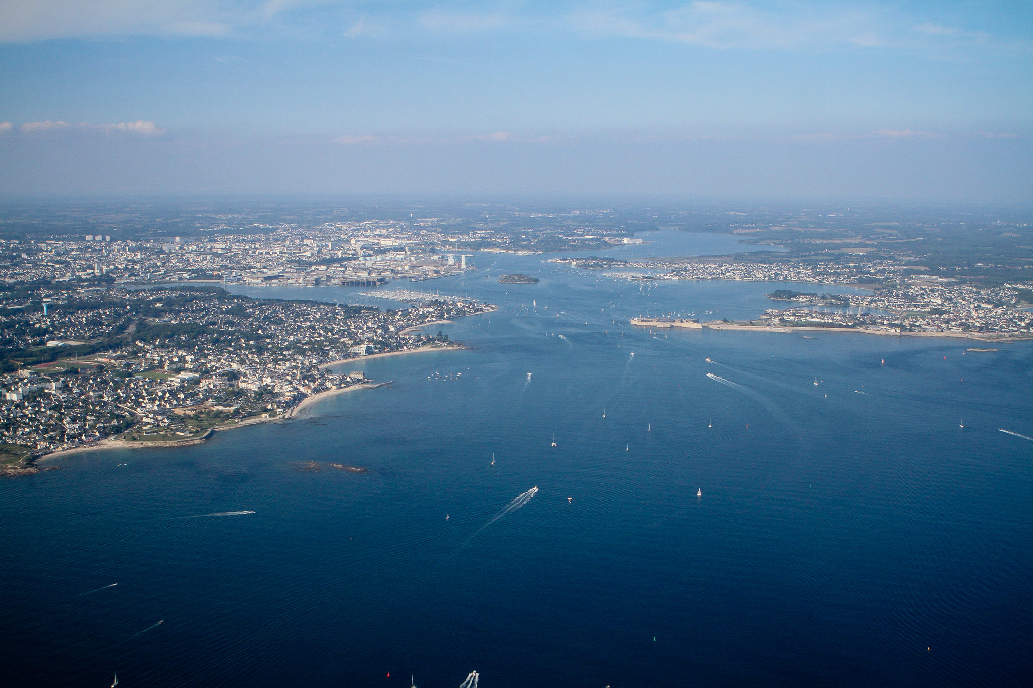 Vue aérienne autour de Lorient